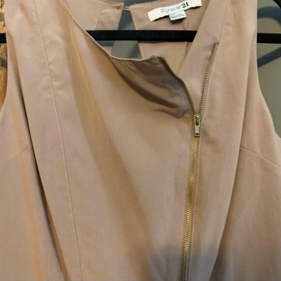 Forever 21 Tan / Beige Zipper Dress With Open Back Size Small - Picture 6 of 9